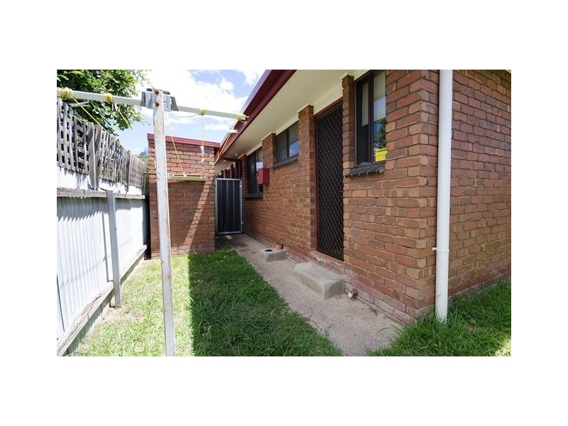 1-3/460 Kemp Street, Lavington NSW 2641