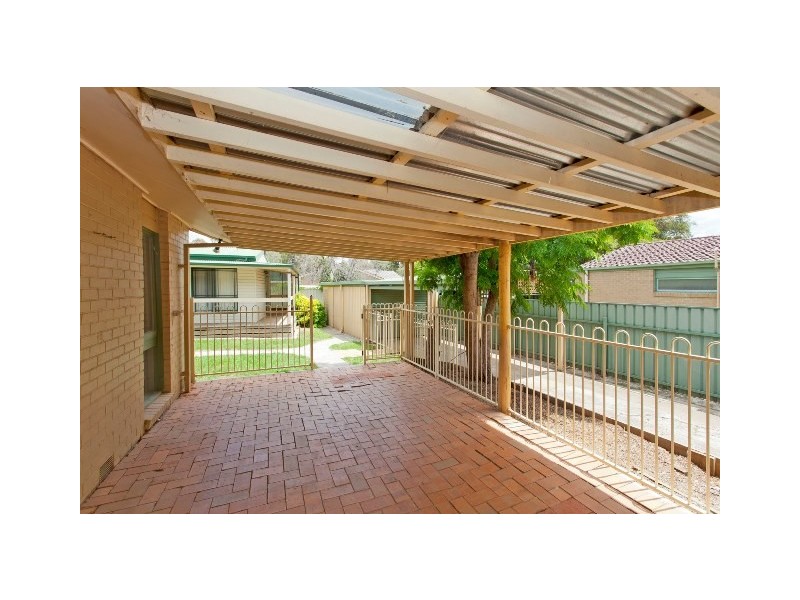 30 McFarland Road, Wodonga VIC 3690