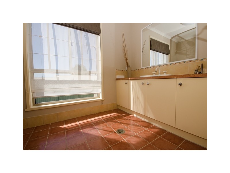 35 Marimba Circuit (Norris Park), North Albury NSW 2640