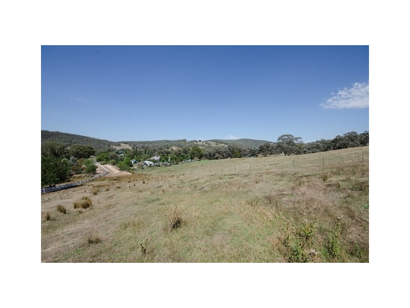 884 Centaur Road, Lavington NSW 2641