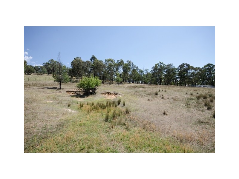 884 Centaur Road, Lavington NSW 2641