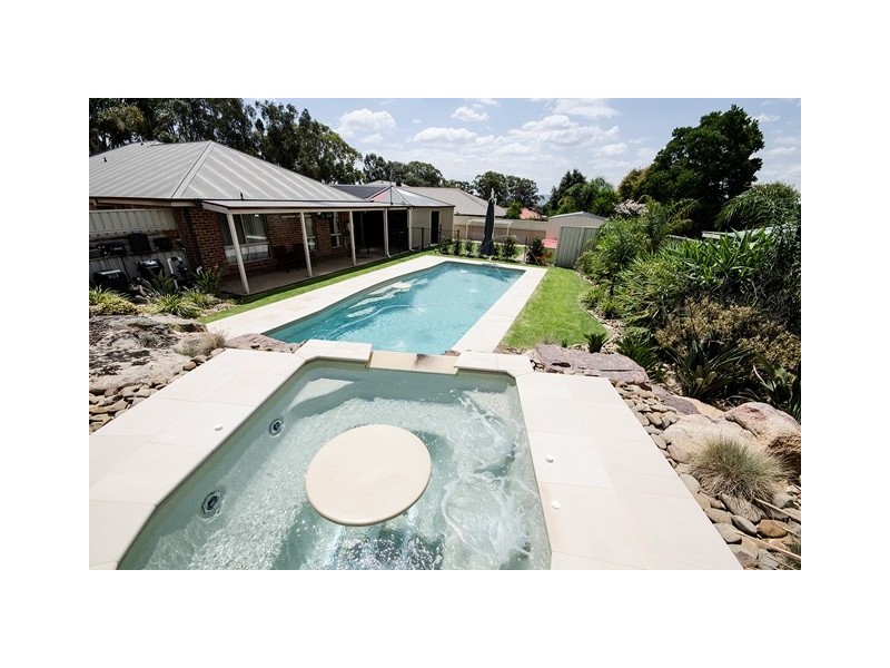 28 Lawson Street, Wodonga VIC 3690