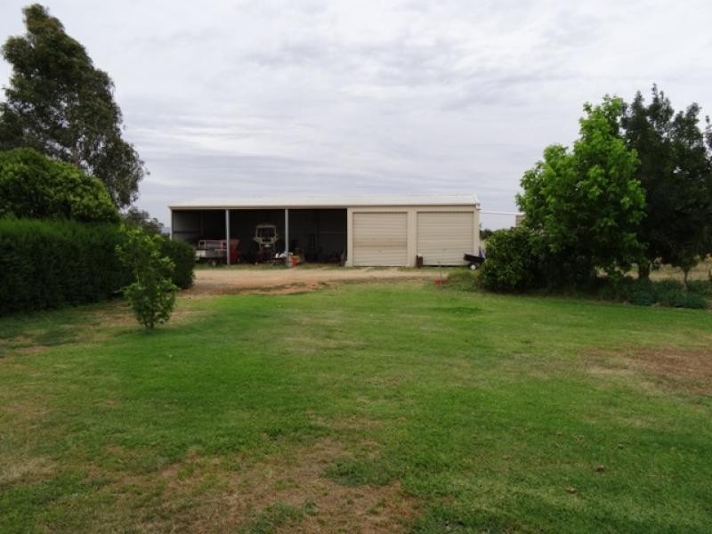 609 Petticoat Lane, Londrigan VIC 3678