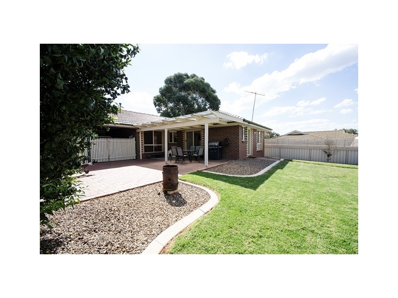 10 Indigo Close, Wodonga VIC 3690