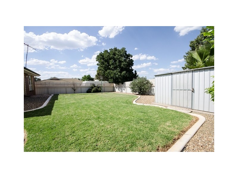 10 Indigo Close, Wodonga VIC 3690