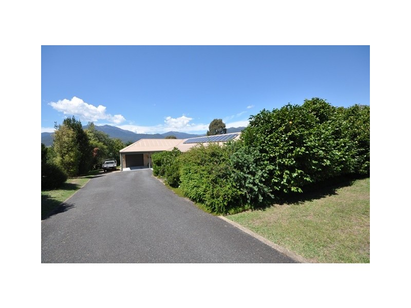 14 Allamar Court, Tawonga South VIC 3698