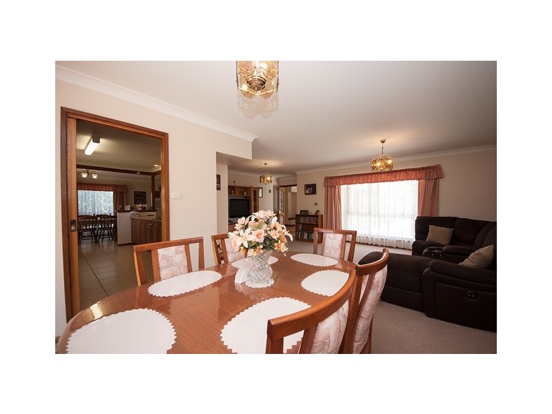 14 Allamar Court, Tawonga South VIC 3698