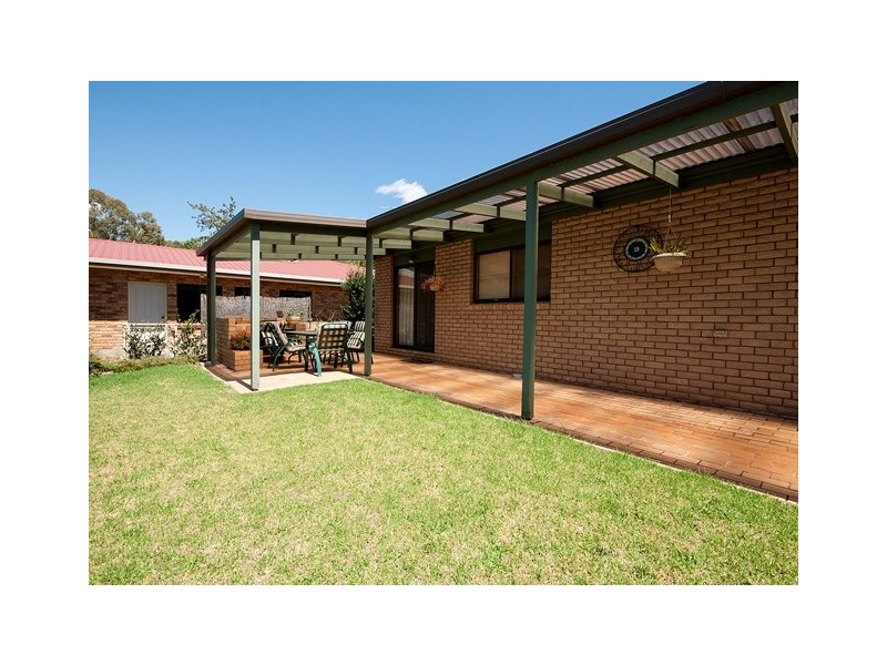 14 Allamar Court, Tawonga South VIC 3698