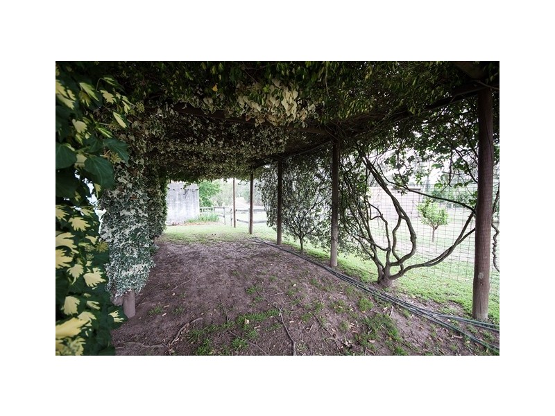 25 Cemetery Road, Barnawartha VIC 3688