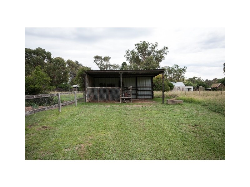 25 Cemetery Road, Barnawartha VIC 3688