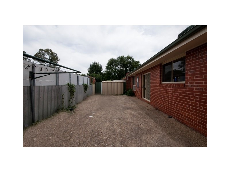 2/383 Smith Street, Albury NSW 2640