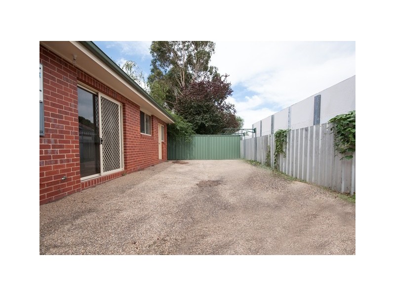 2/383 Smith Street, Albury NSW 2640