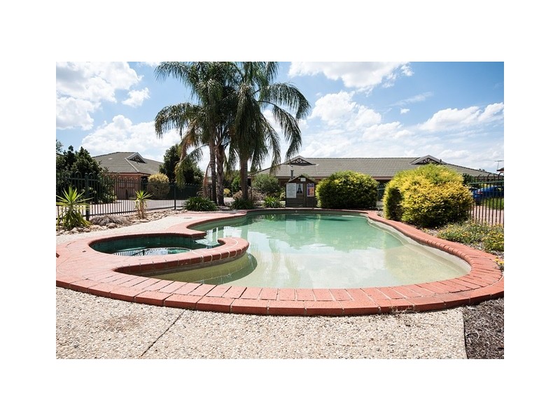 5/14 Tristan Court, Lavington NSW 2641