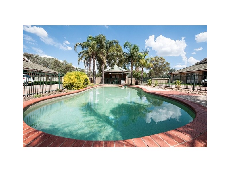 5/14 Tristan Court, Lavington NSW 2641