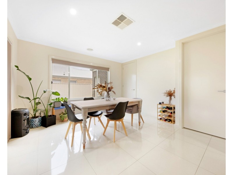 15 McDougall Grove, Wodonga VIC 3690