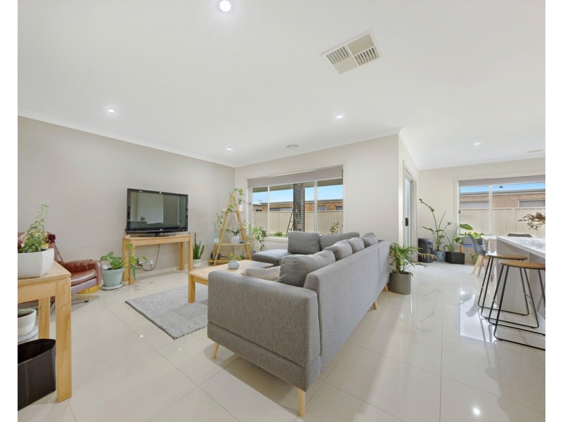 15 McDougall Grove, Wodonga VIC 3690