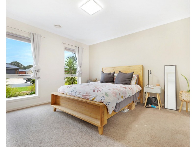 15 McDougall Grove, Wodonga VIC 3690