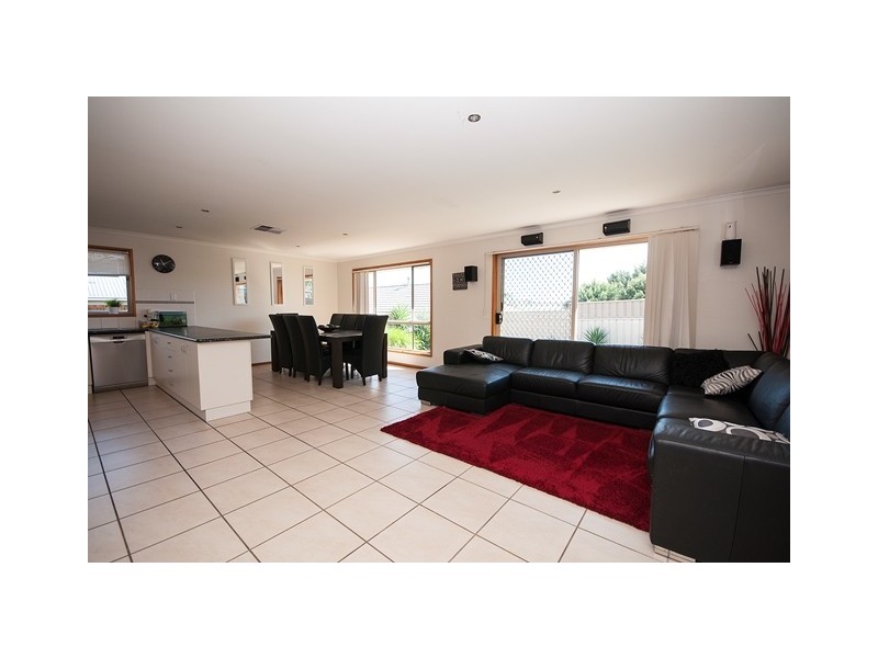 3 Samantha Terrace, Wodonga VIC 3690