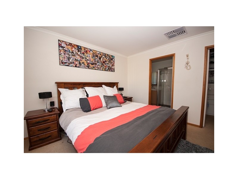 3 Samantha Terrace, Wodonga VIC 3690