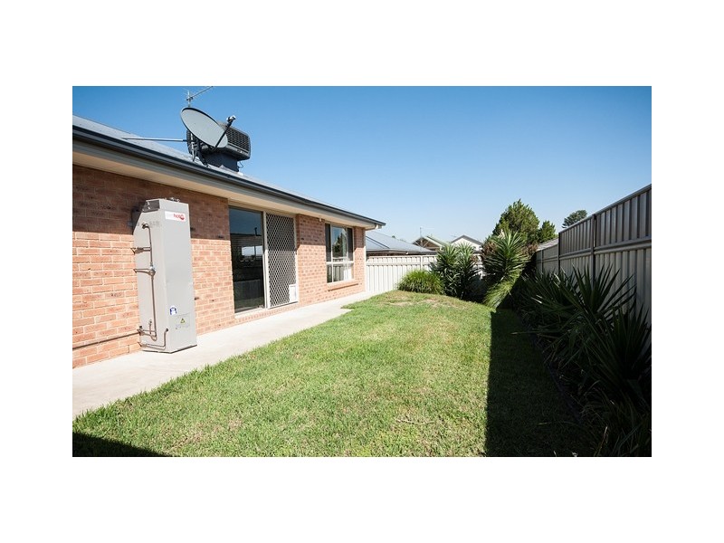 3 Samantha Terrace, Wodonga VIC 3690