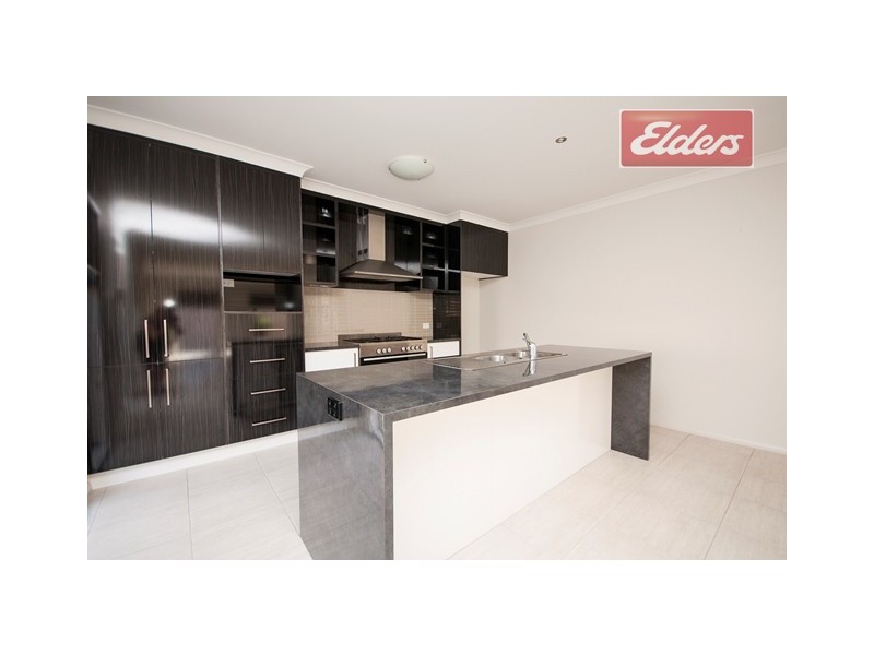 12 Clarendon Drive, Wodonga VIC 3690