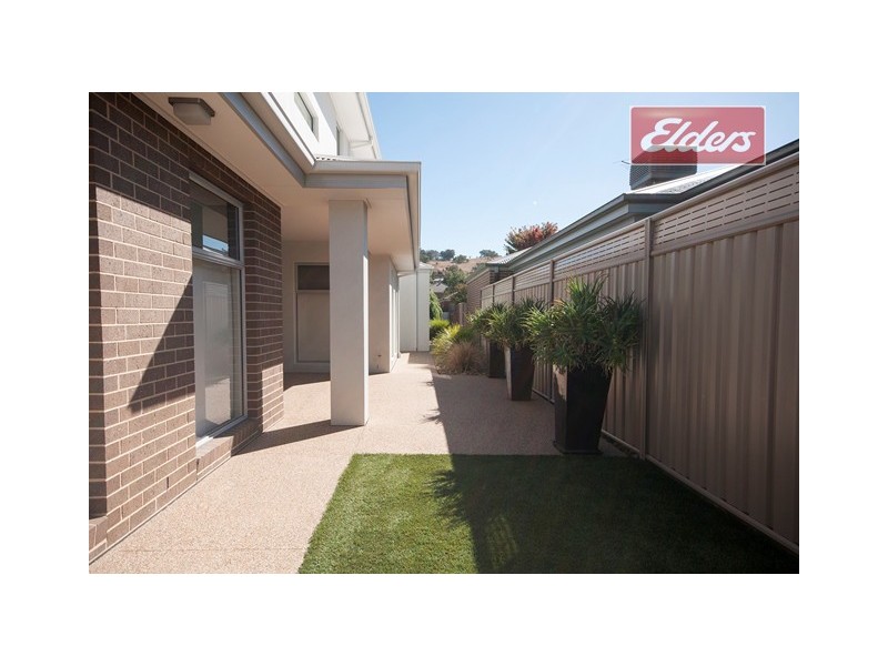 12 Clarendon Drive, Wodonga VIC 3690