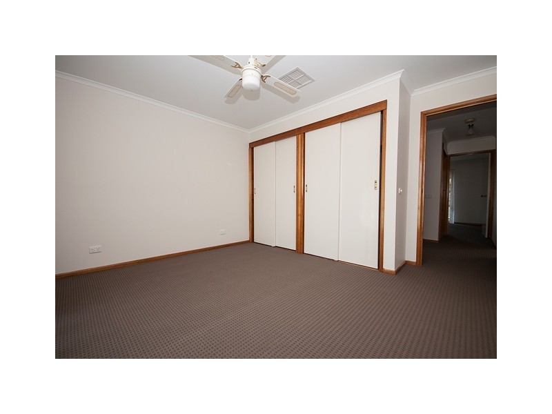 2/25 Kelly Street, Wodonga VIC 3690