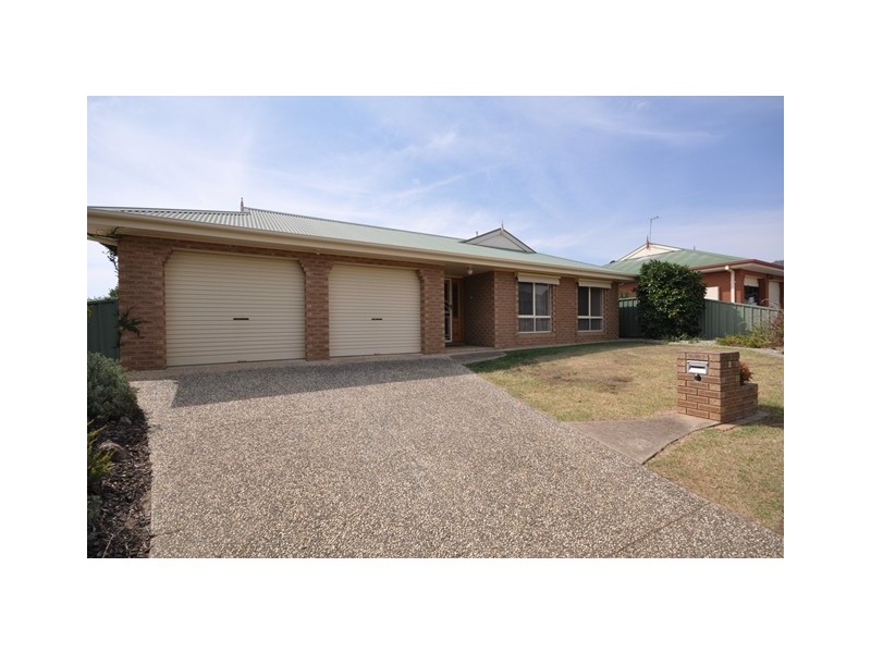 2 Lightwood Drive, Wodonga VIC 3690