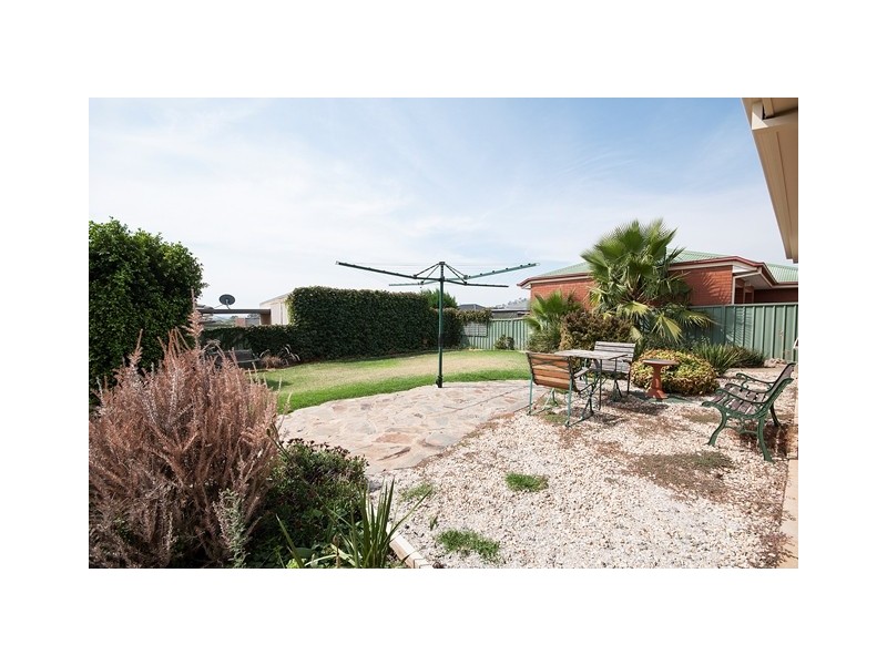 2 Lightwood Drive, Wodonga VIC 3690