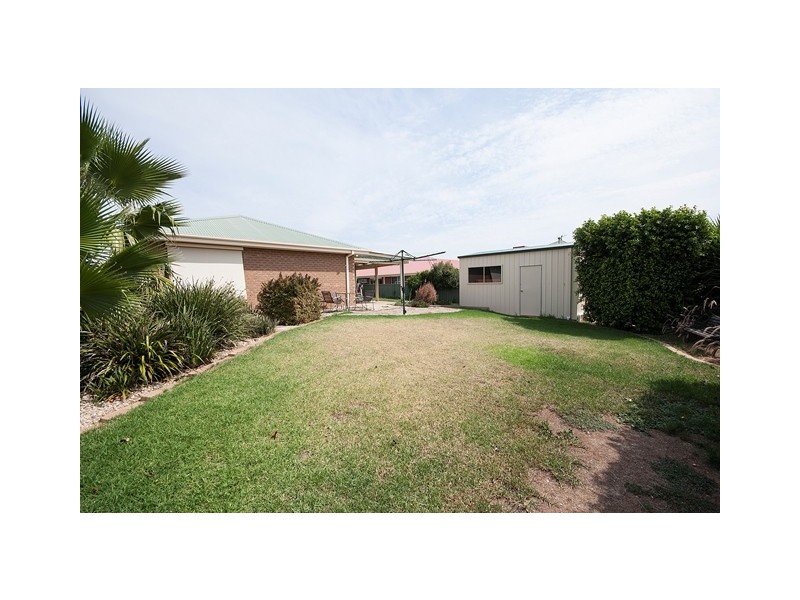 2 Lightwood Drive, Wodonga VIC 3690