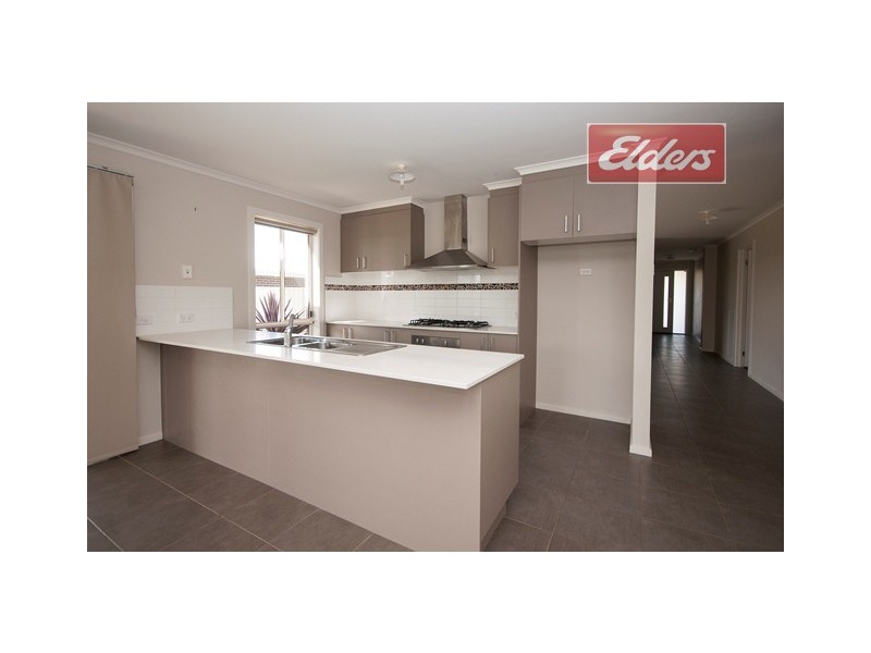 15 Murray Way, Wodonga VIC 3690