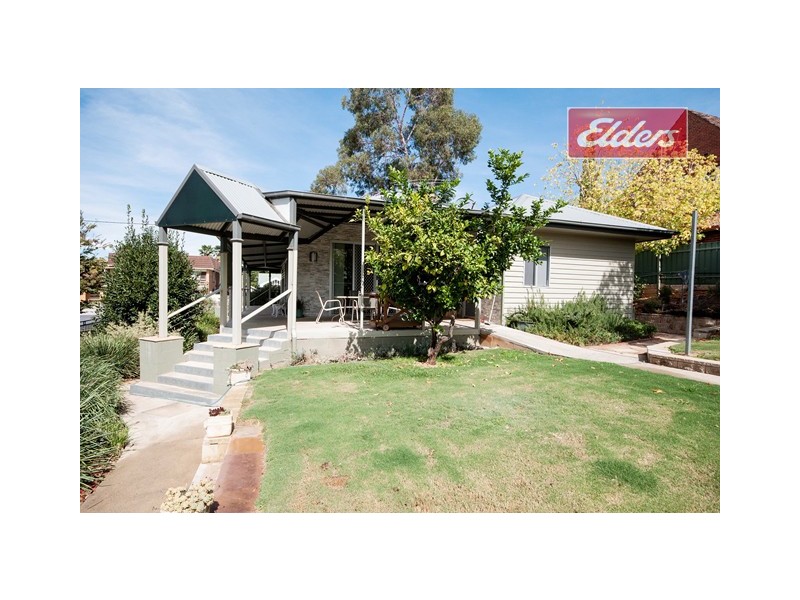 528 Cowper Street, Albury NSW 2640