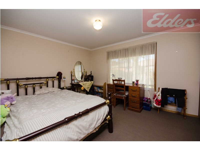 1/4 Parkview Close, Wodonga VIC 3690