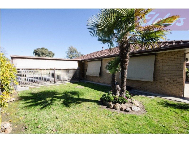 1/4 Parkview Close, Wodonga VIC 3690