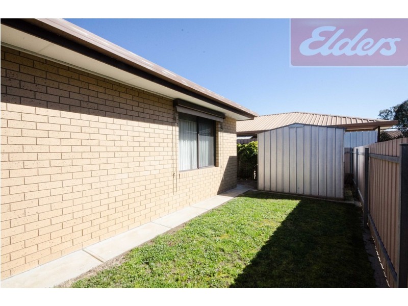 1/4 Parkview Close, Wodonga VIC 3690