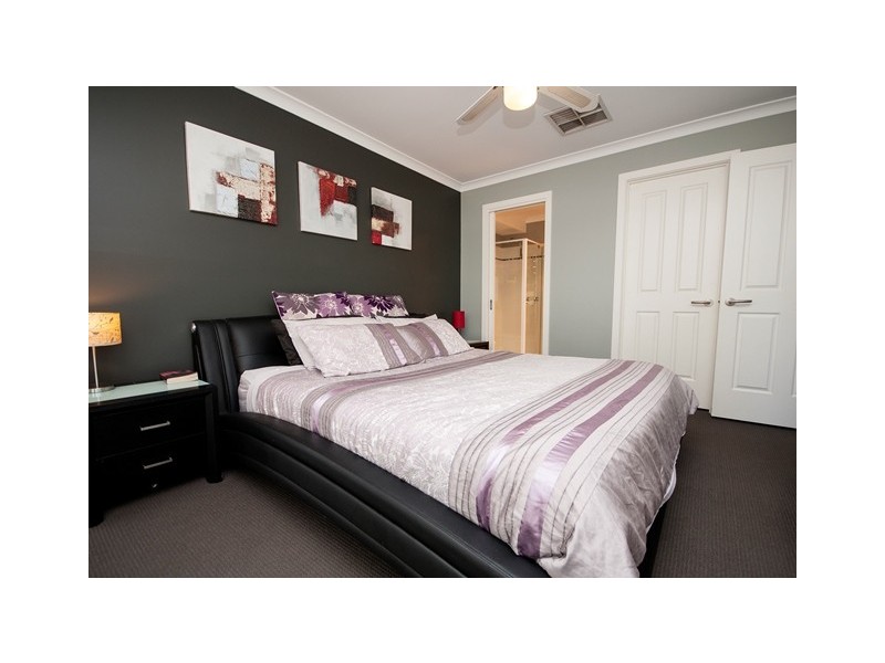 9 Donelan Court, Wodonga VIC 3690