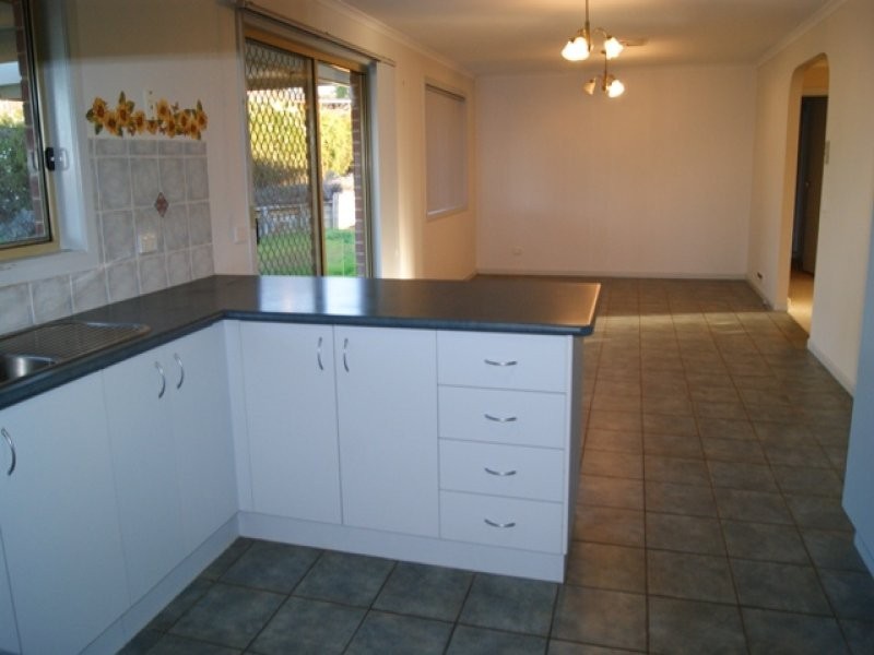 13 Firestone Way, Wodonga VIC 3690