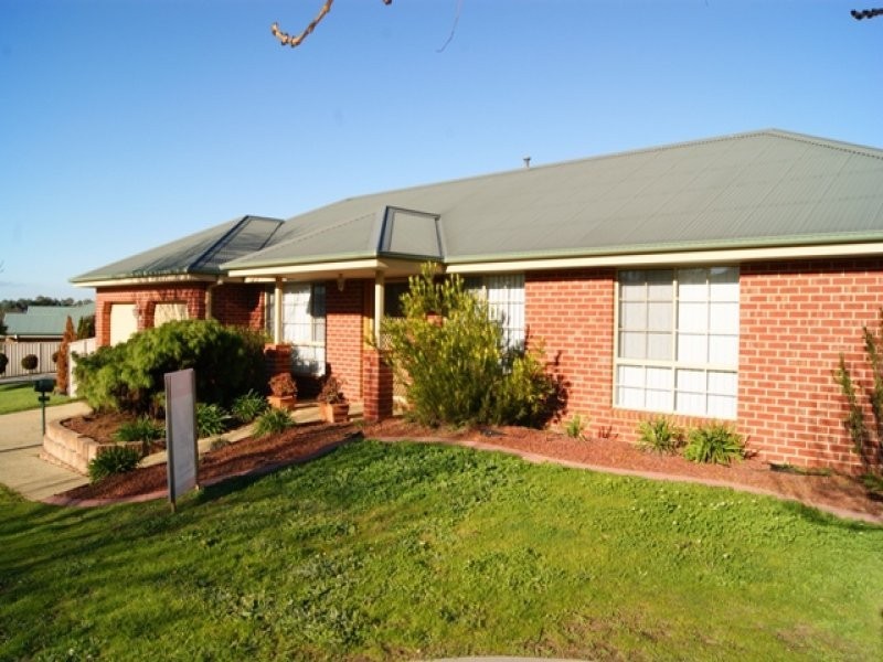 13 Firestone Way, Wodonga VIC 3690