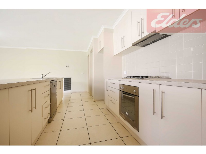 10 Chafia Place, Springdale Heights NSW 2641