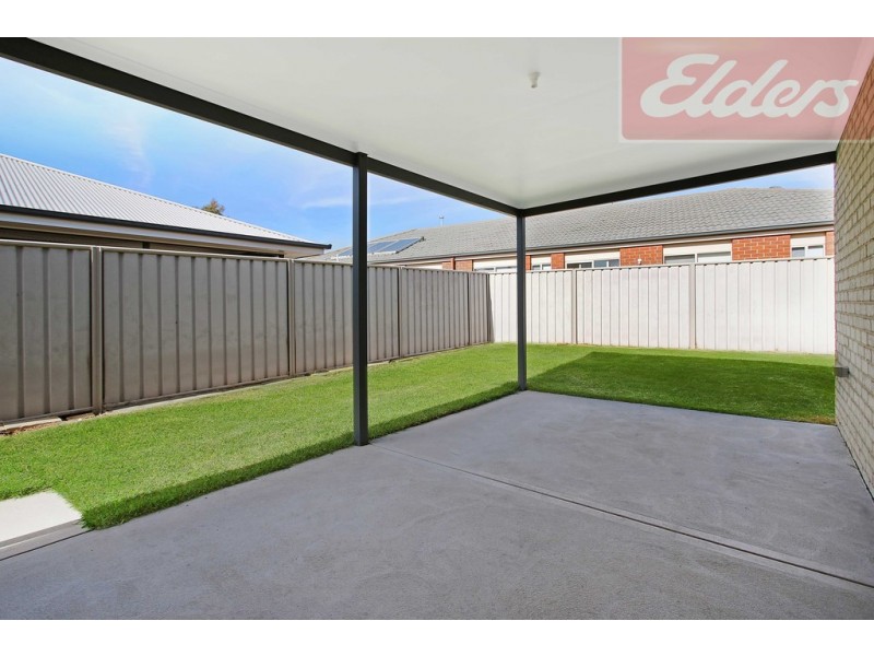 10 Chafia Place, Springdale Heights NSW 2641