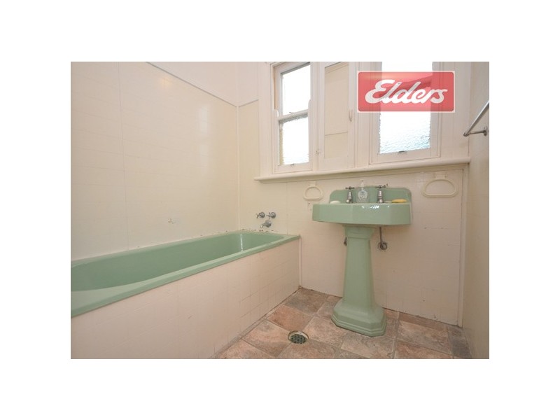 409 Tarakan Avenue, North Albury NSW 2640