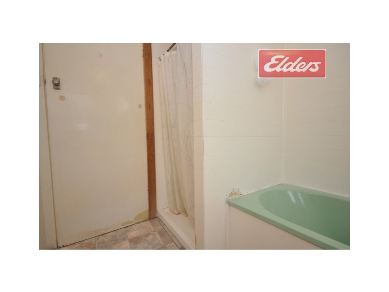 409 Tarakan Avenue, North Albury NSW 2640