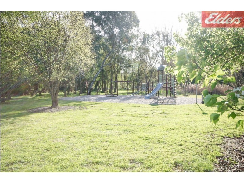 45 Huon Creek Road, Wodonga VIC 3690