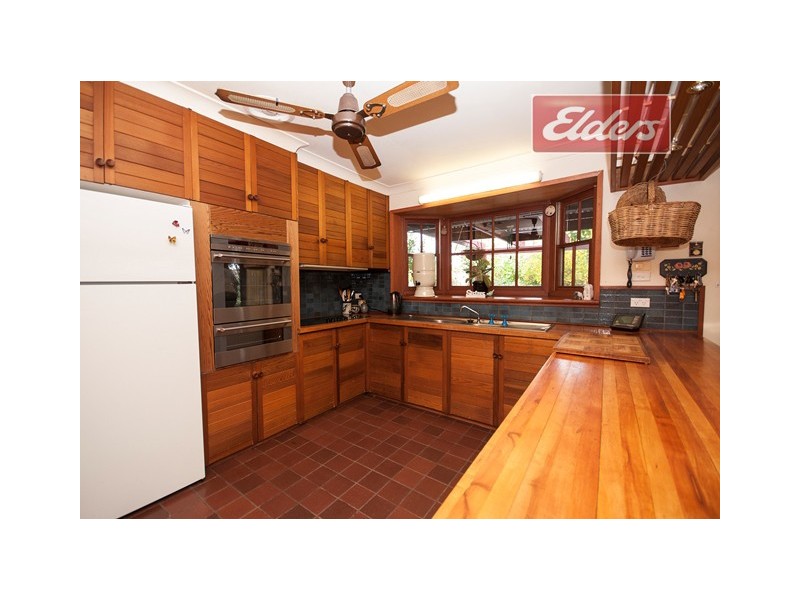 98 Star Lane, Wooragee VIC 3747