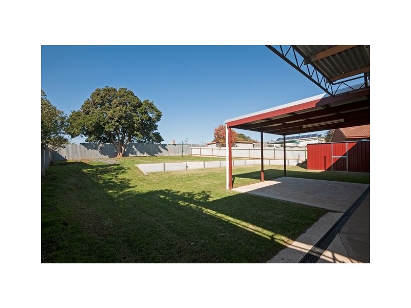 12 Dick Street, Wodonga VIC 3690