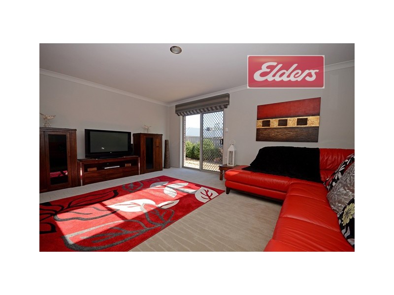 10 Bremer Street, Wodonga VIC 3690