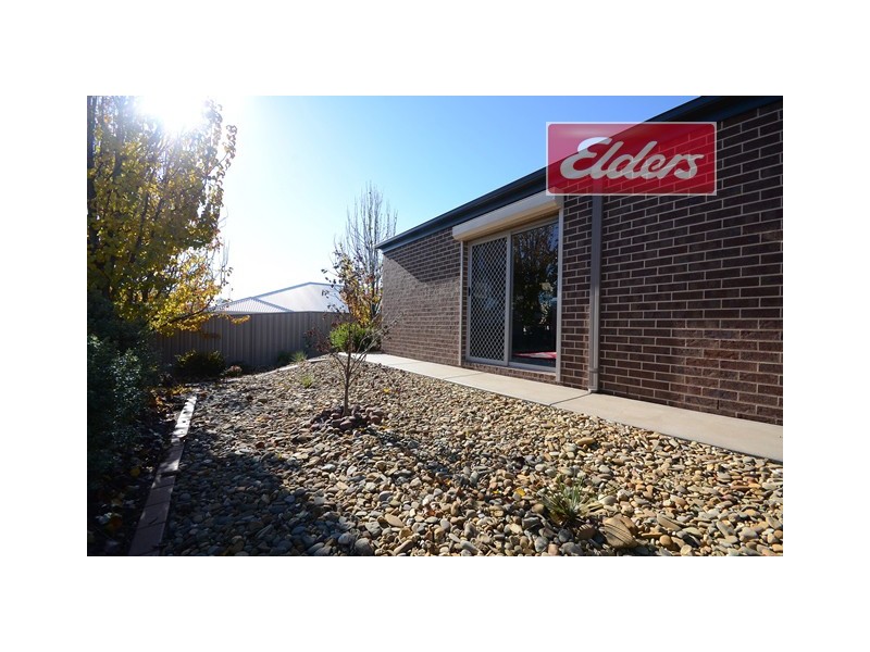 10 Bremer Street, Wodonga VIC 3690