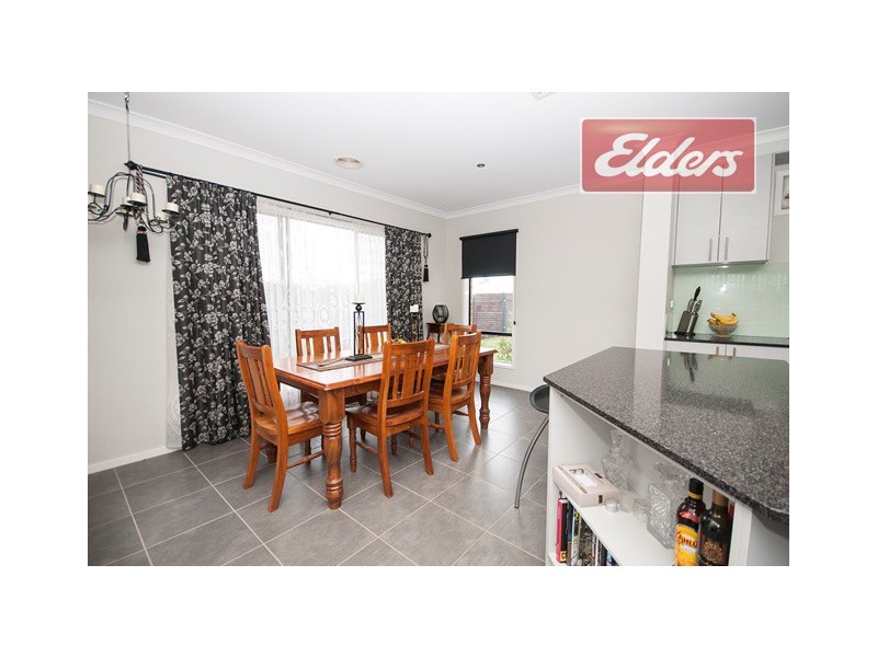 2 Mackenzie Crescent, Wodonga VIC 3690