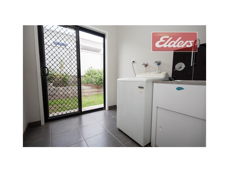 2 Mackenzie Crescent, Wodonga VIC 3690