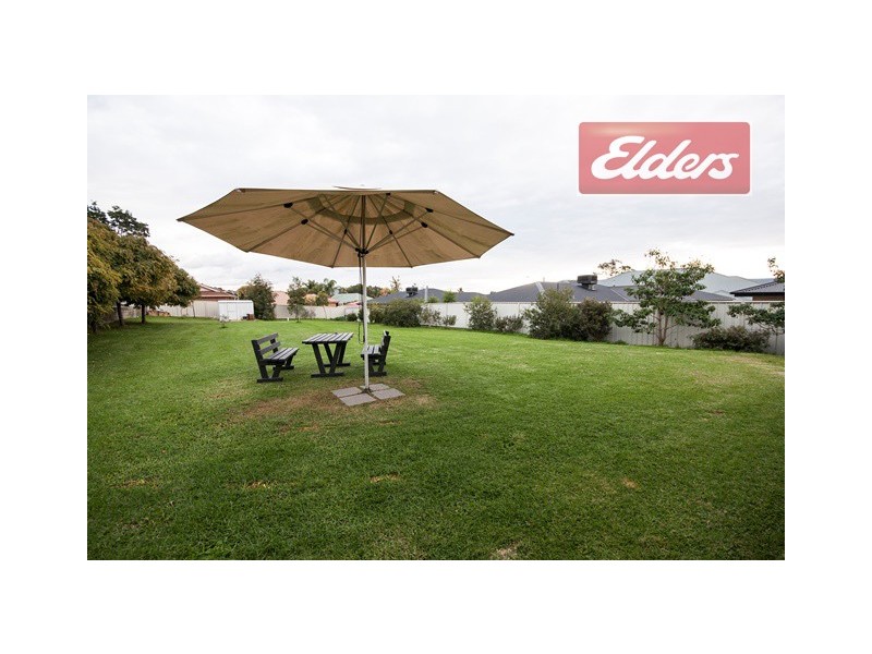 2 Mackenzie Crescent, Wodonga VIC 3690